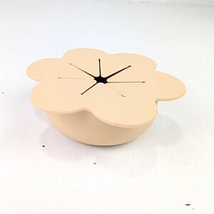Jamie Kay Silicone Flower Snack Cup - Biscotti